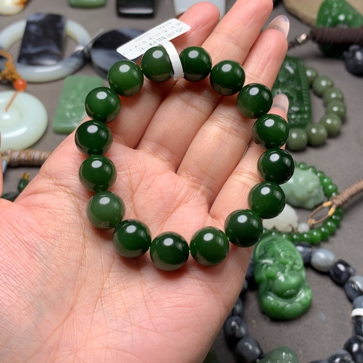 和田玉未镶嵌手串