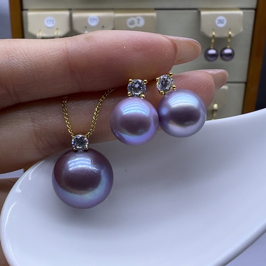 吊坠(赠链)18K金镶嵌淡水珍珠