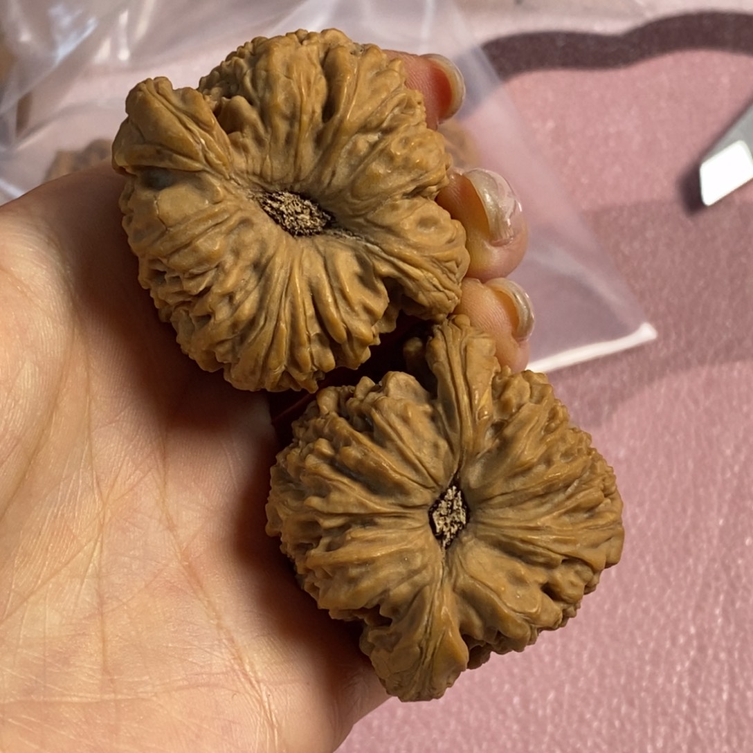 吊坠文玩核桃42南疆石黄168