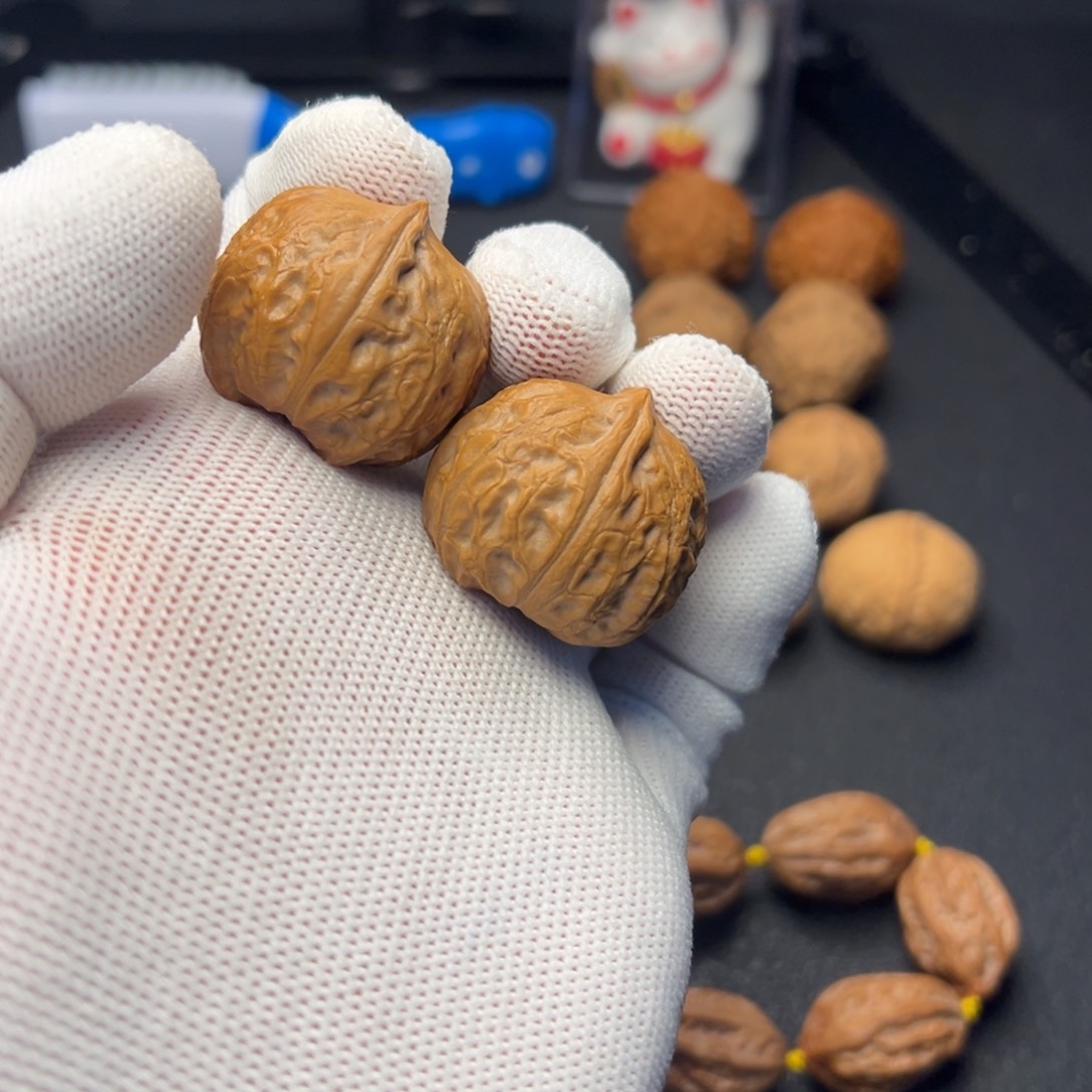 把件文玩核桃玉尊