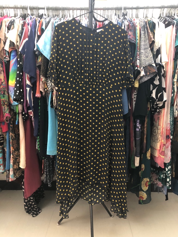 2号依袖真丝店（直播链接请勿直接拍）