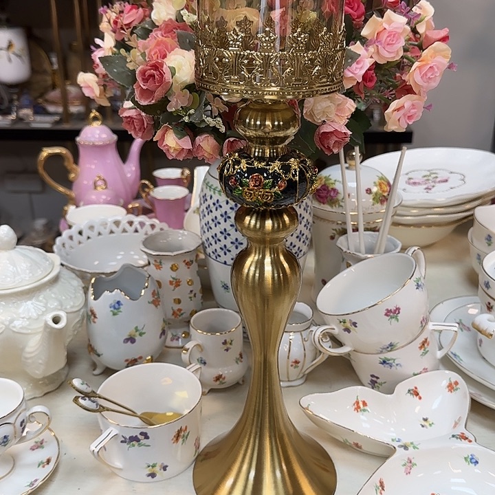 鹿与海陶瓷有限公司