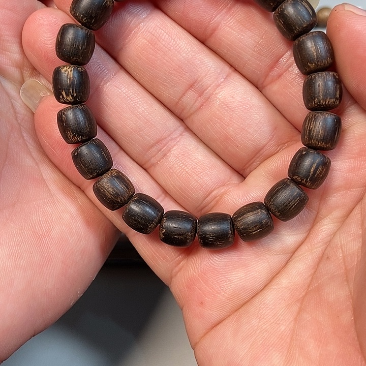 手串沉香K****8天然文莱黑棋0.9 03