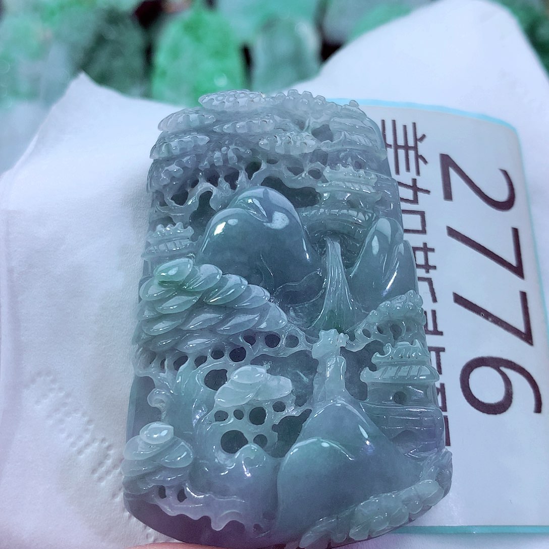 吊坠(不含链)未镶嵌翡翠