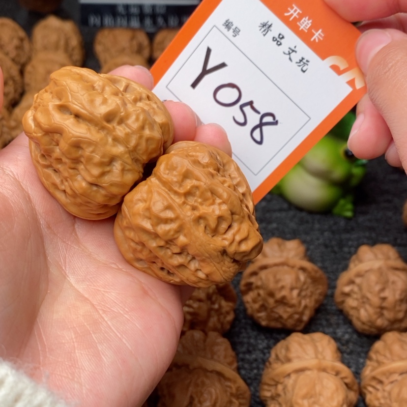 【闪购商品】把件桃核39蛙蛙