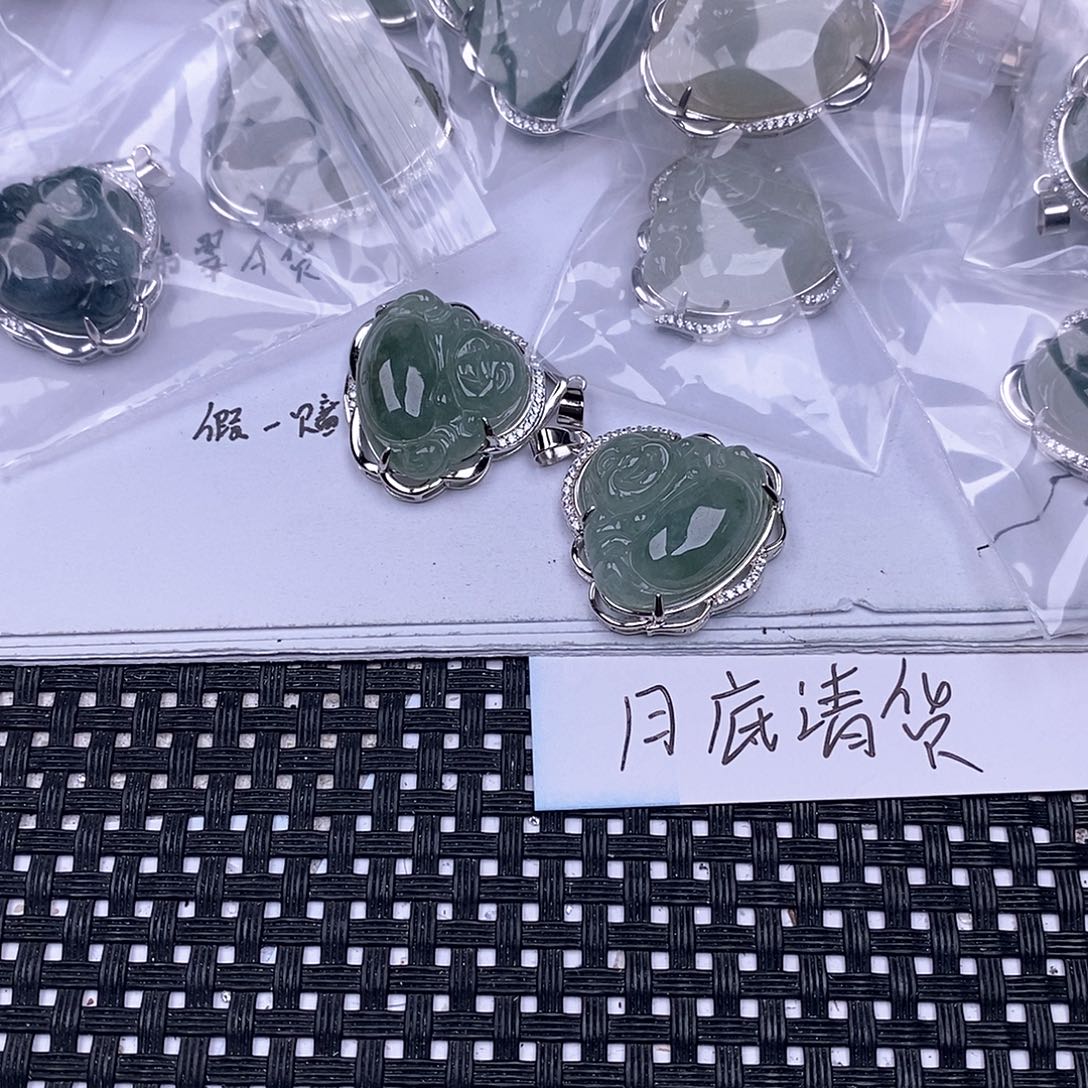 翡翠银S925镶嵌颈饰吊坠