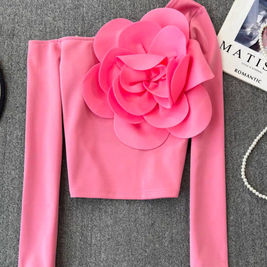 立体花朵纯欲斜肩长袖秋冬季修身显瘦露肩打底上衣时尚百搭