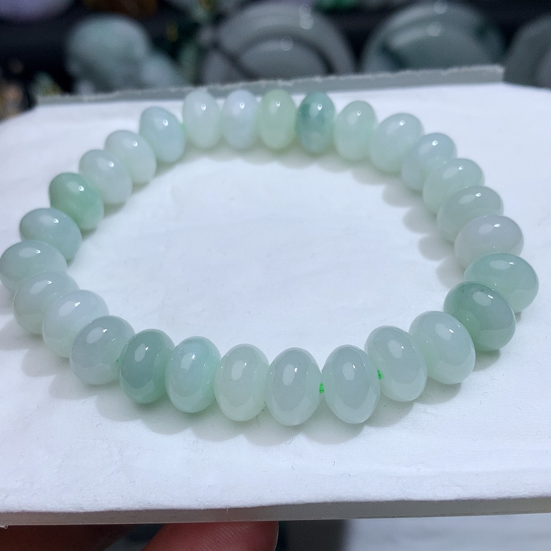 翡翠未镶嵌颈饰538