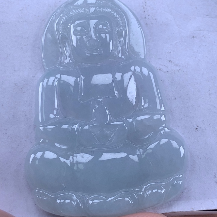 颈饰未镶嵌翡翠观音