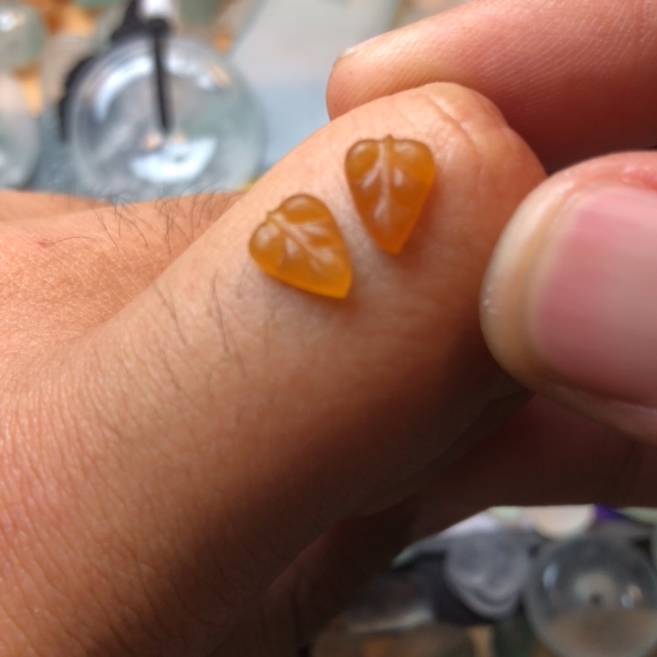 定制翡翠未镶嵌挂件