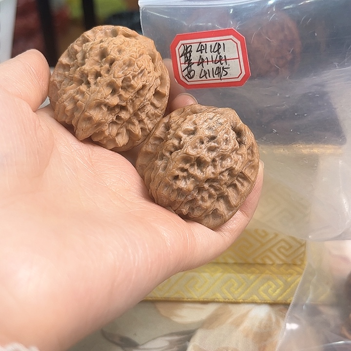 文玩核桃把件非嫁接马老四