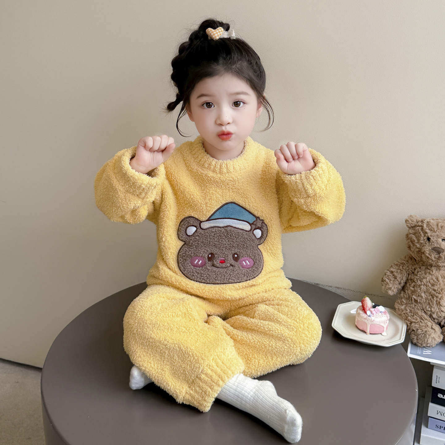 女童睡衣秋冬季法兰绒女宝珊瑚绒女孩宝宝保暖套装冬款儿童家居服