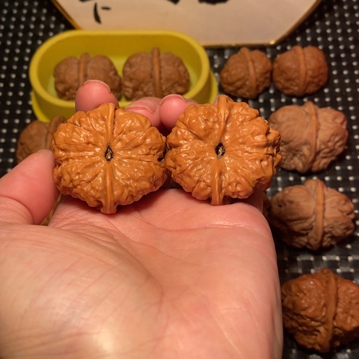 *****把件文玩核桃开背肌肉蛙