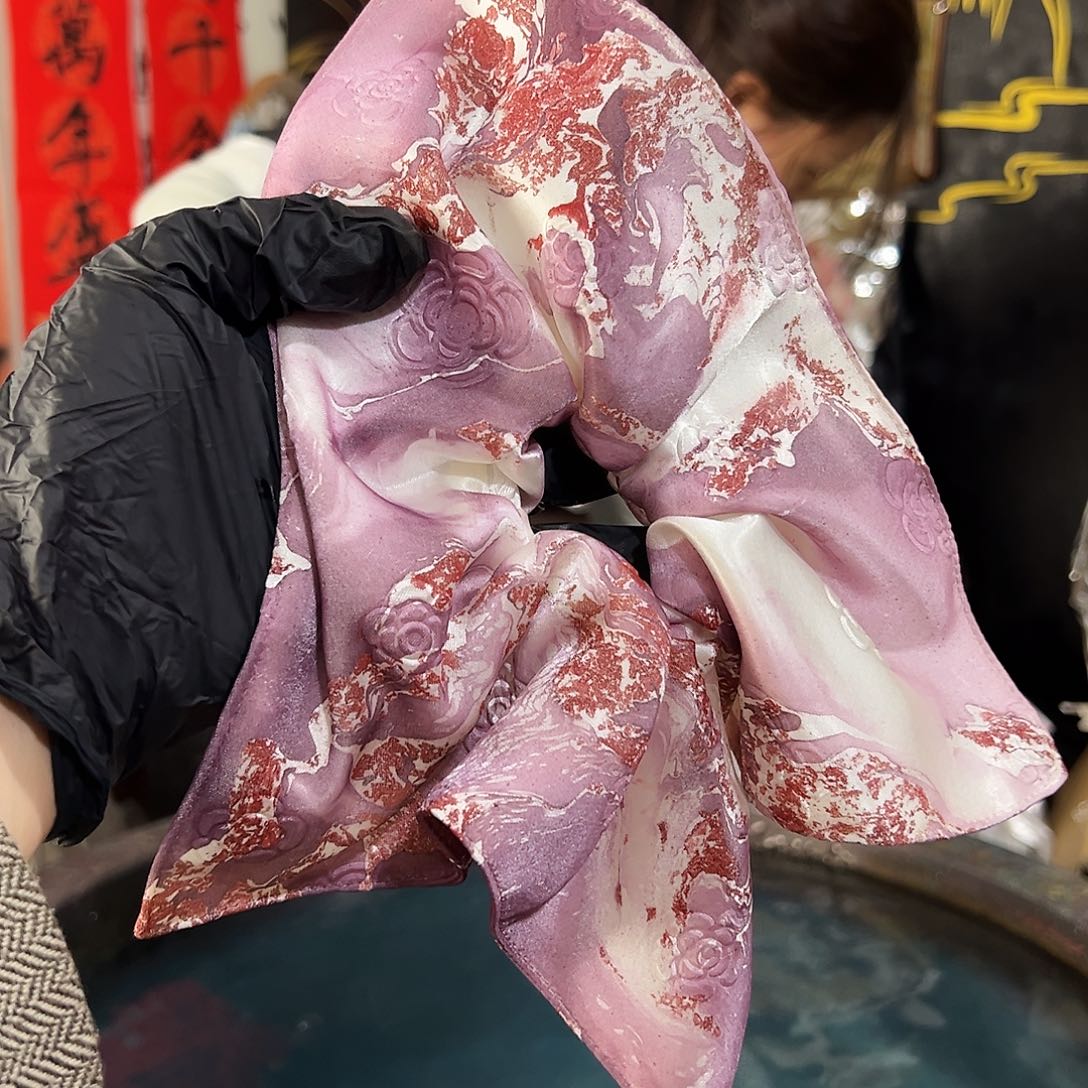 773山茶方巾姹紫嫣红