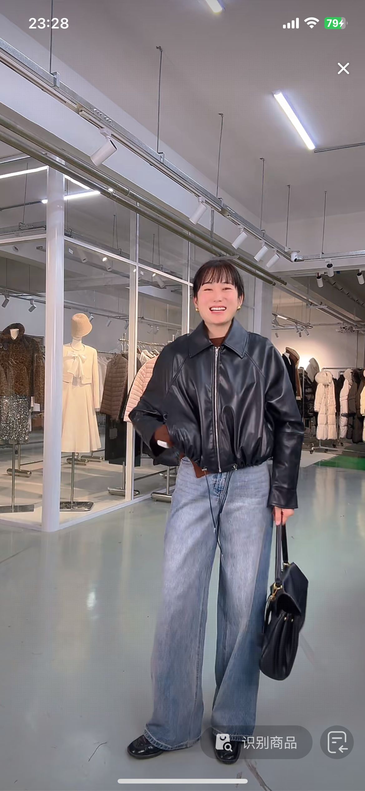 闪闪兒 元 韩国设计师时尚百搭短款皮衣3403