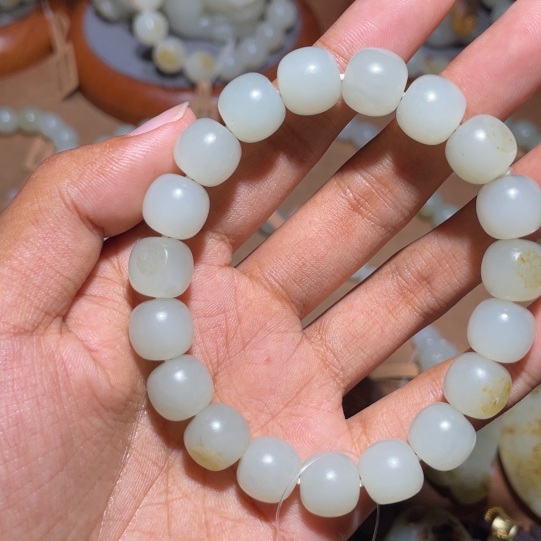 手链未镶嵌和田玉