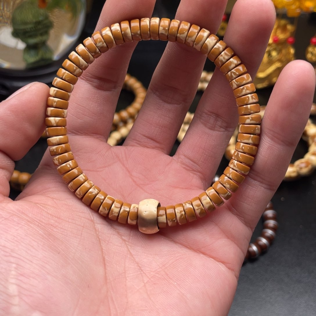 紫金鼠手串宸*宸精品花皮药片51