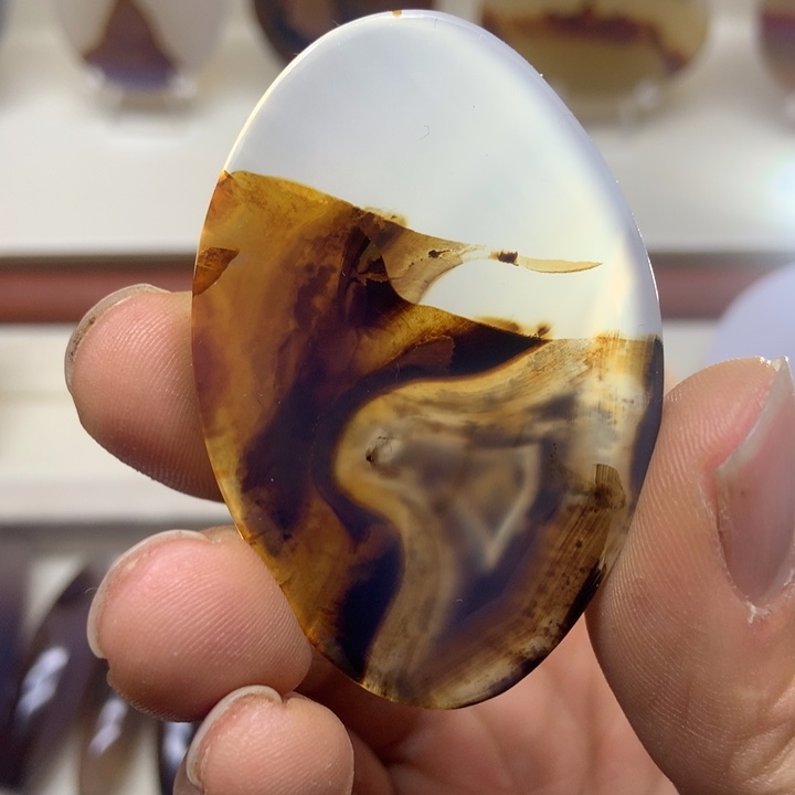 玛瑙/玉髓未镶嵌颈饰