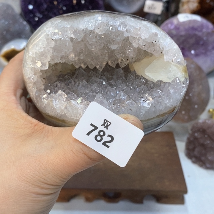 水晶大型摆件（非配饰）未镶嵌