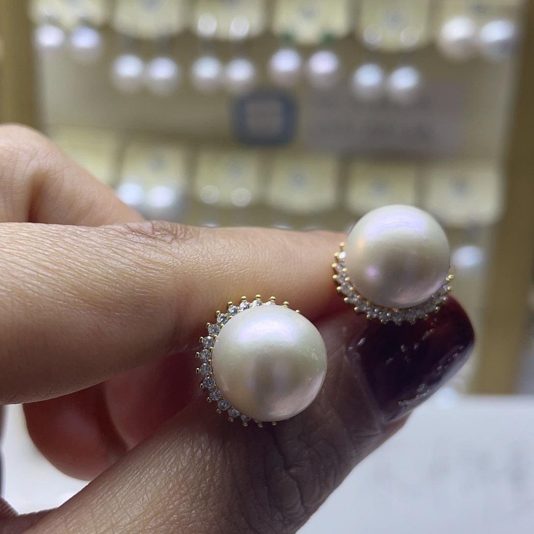 银S925镶嵌耳饰淡水珍珠