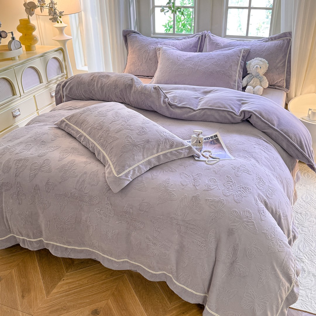 A类雕花绒牛奶绒织带四件套加厚双面绒被套床单加厚印花毛绒4床品