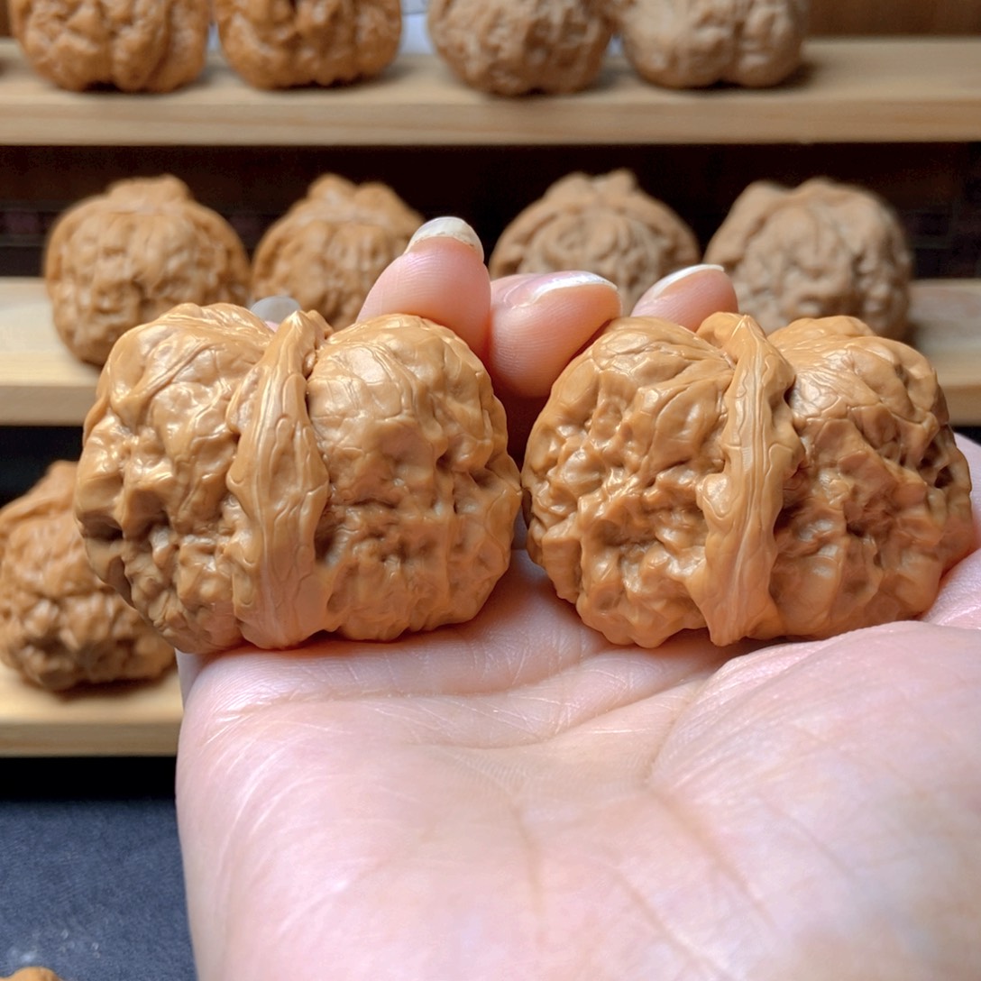 文玩核桃吊坠北***湾蛤蟆头