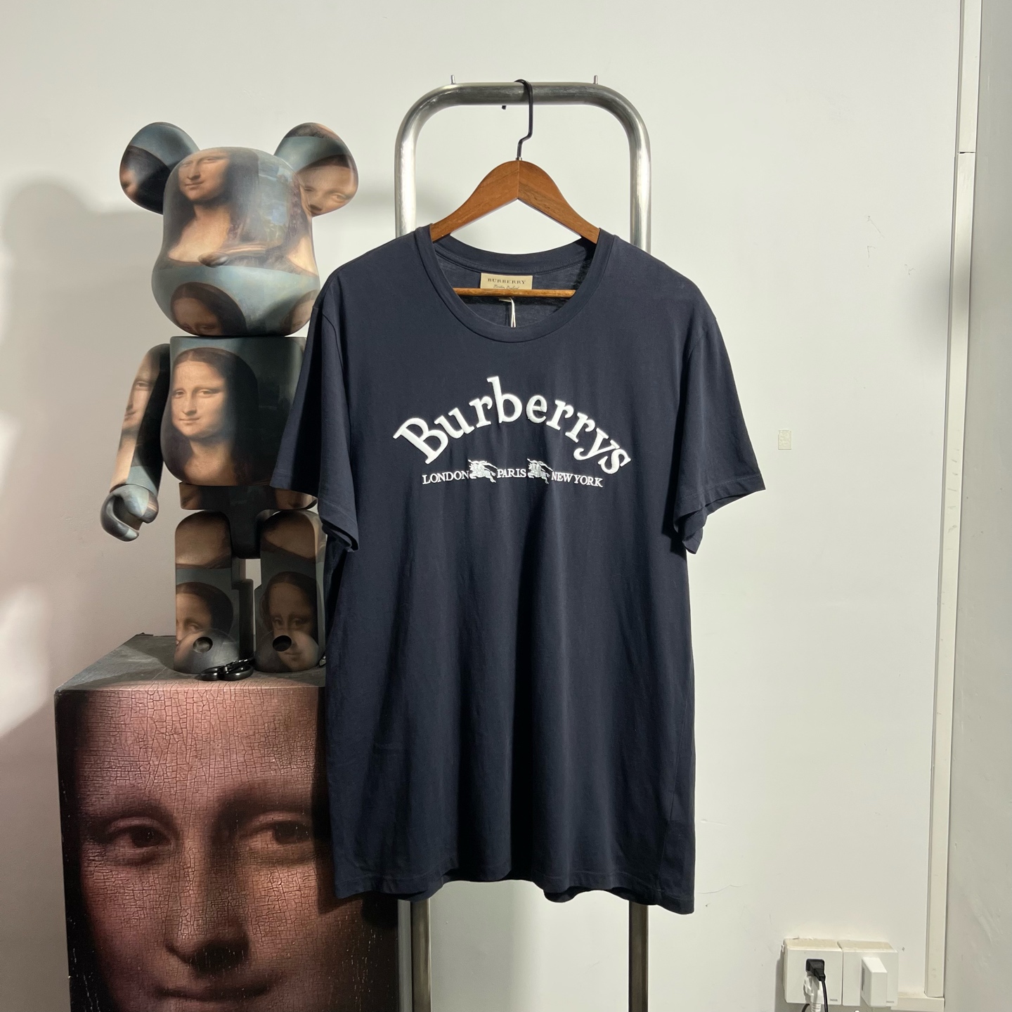 99新 BURBERRY/博柏利 Burberry巴宝莉刺绣短袖S2313尺码：XL