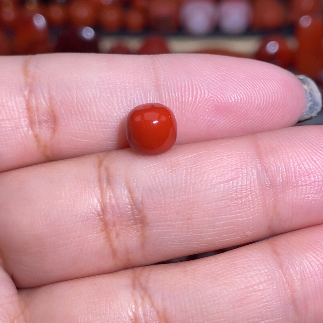 懵***^南红玛瑙未镶嵌老型