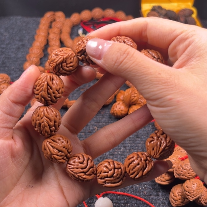 *****吊坠桃核桃枭手串L3