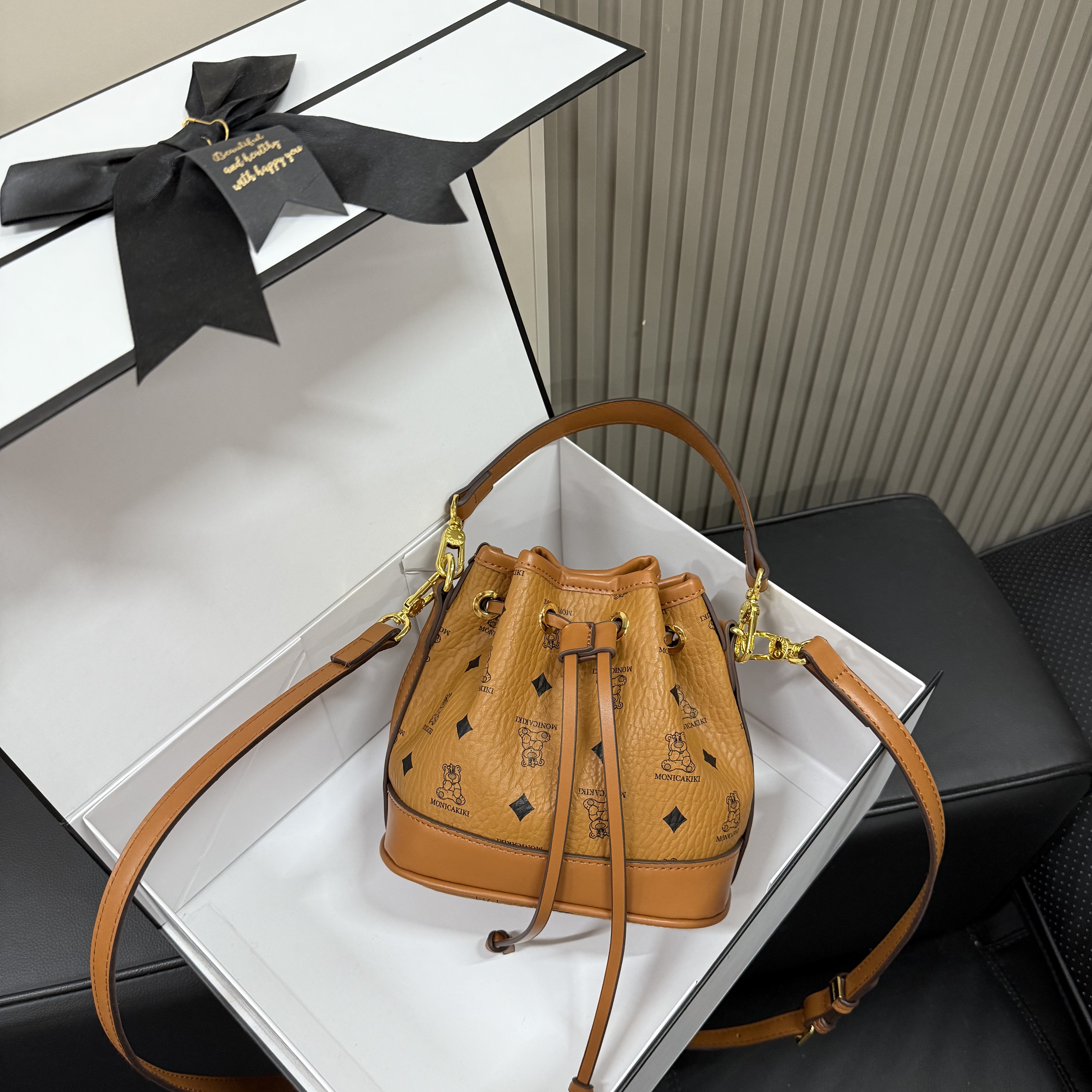 MONICA KIKI/莫妮卡奇奇新款时尚手提包百搭经典洋气斜挎包包女