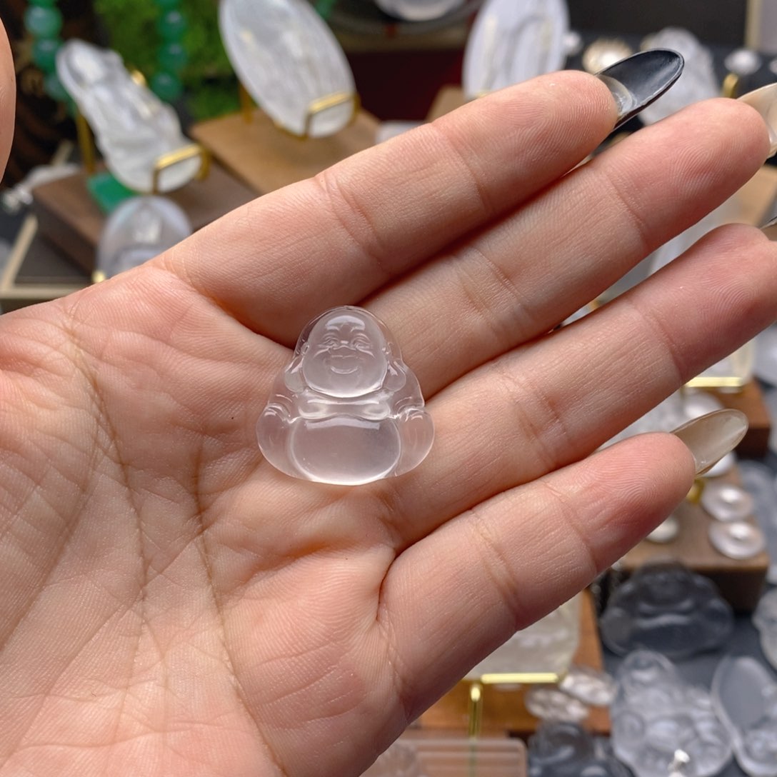 石英质玉颈饰未镶嵌