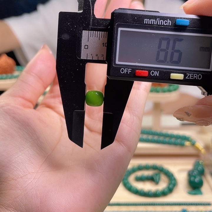 3 高瓷玉化精品配珠