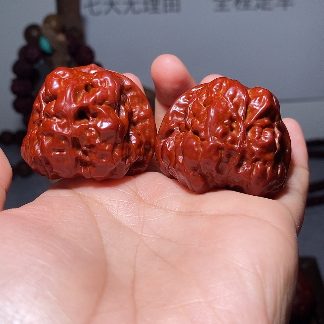 哦***姑大叶紫檀（黑酸枝木类）蛤莫