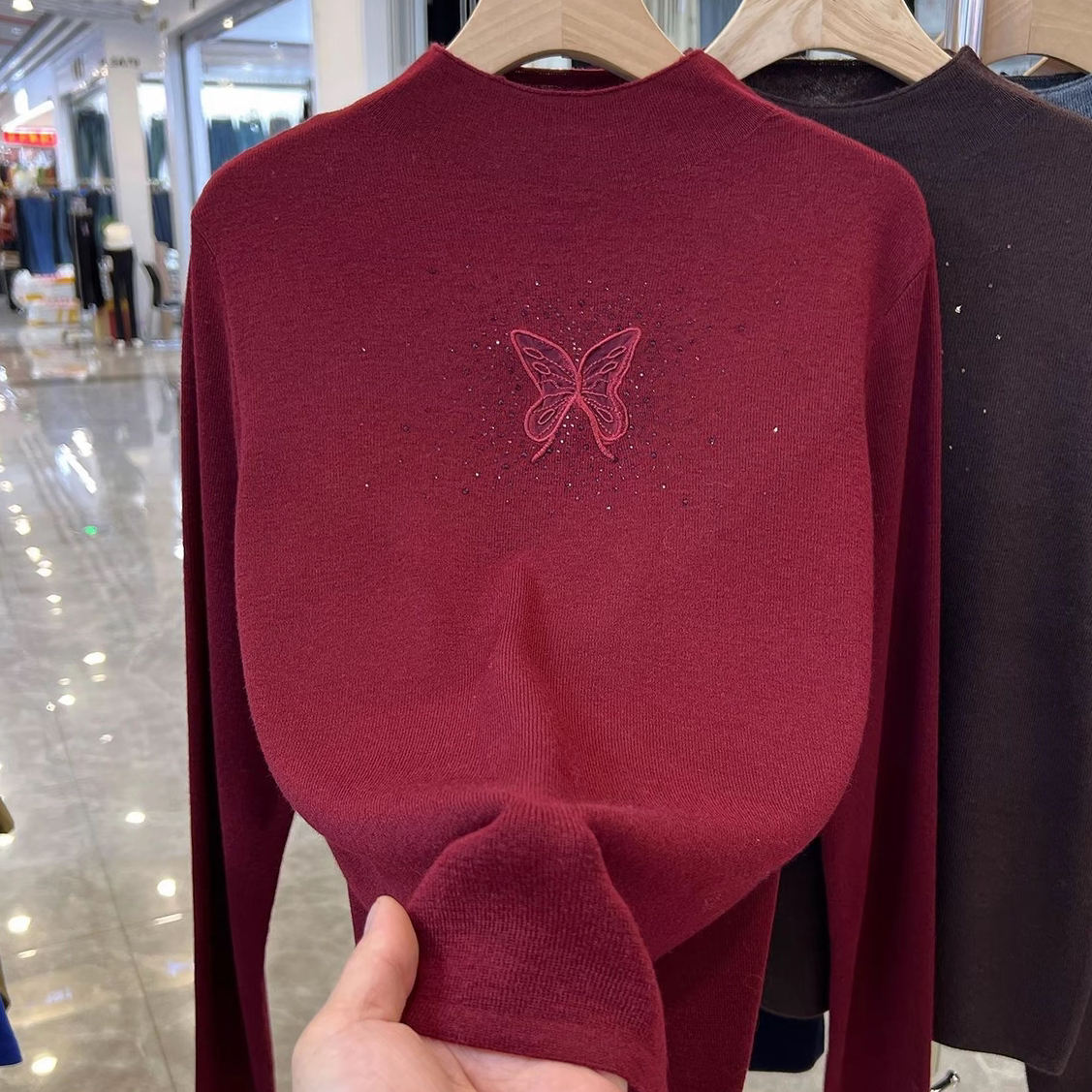 2562秋冬新款半高领妈妈打底衫保暖气质修身毛衣