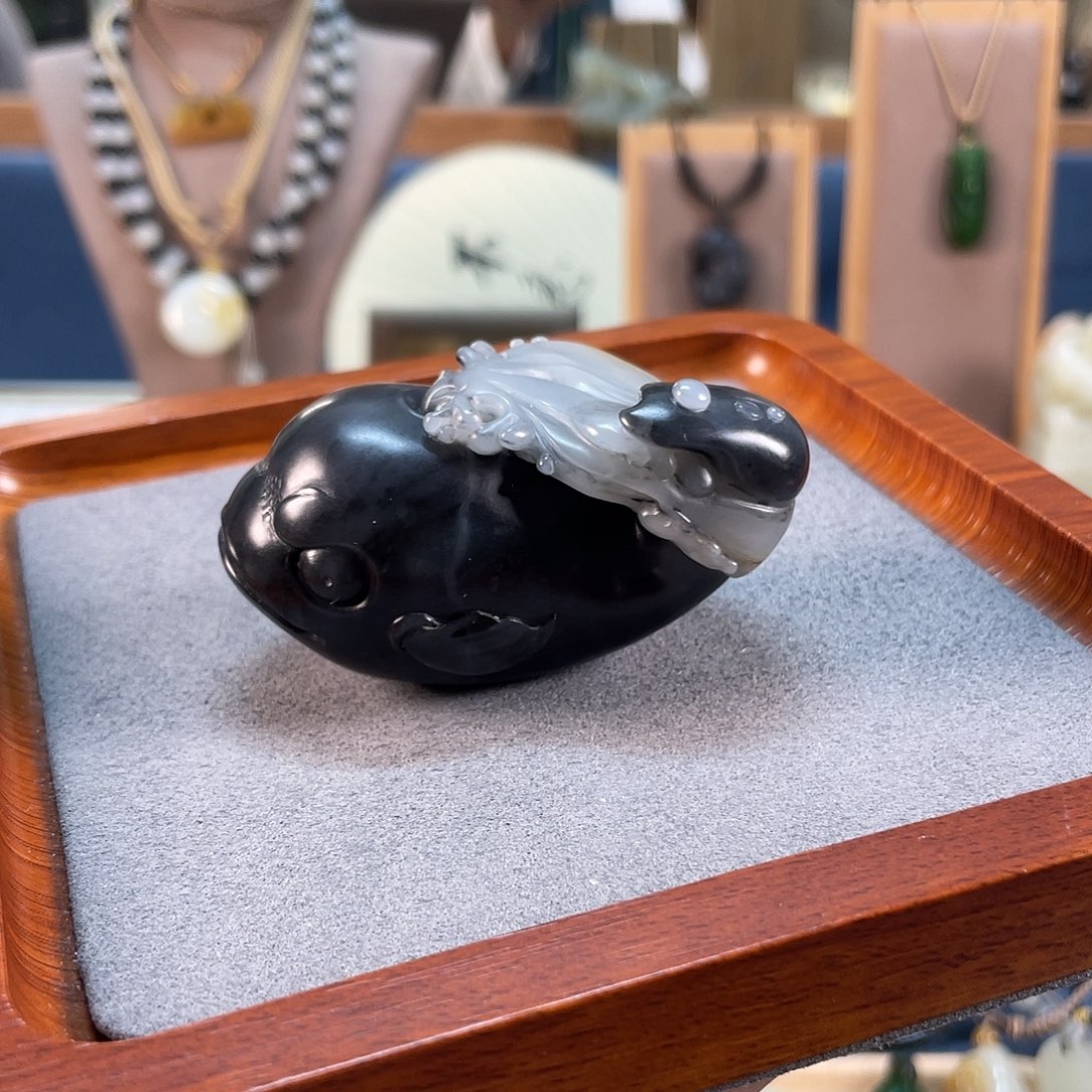 和田玉摆件未镶嵌