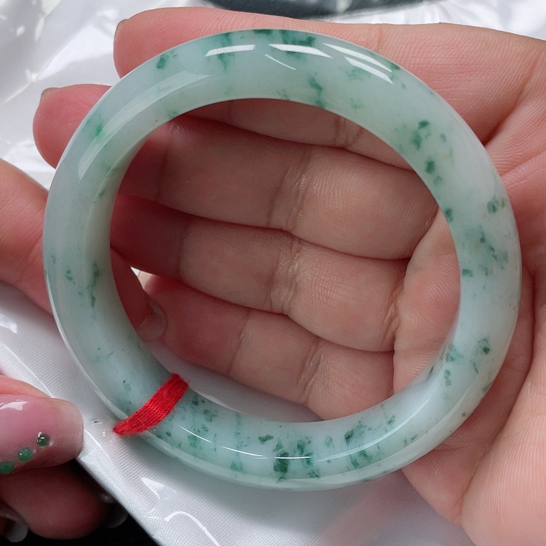 翡翠手镯未镶嵌缅甸翡翠手镯57圈