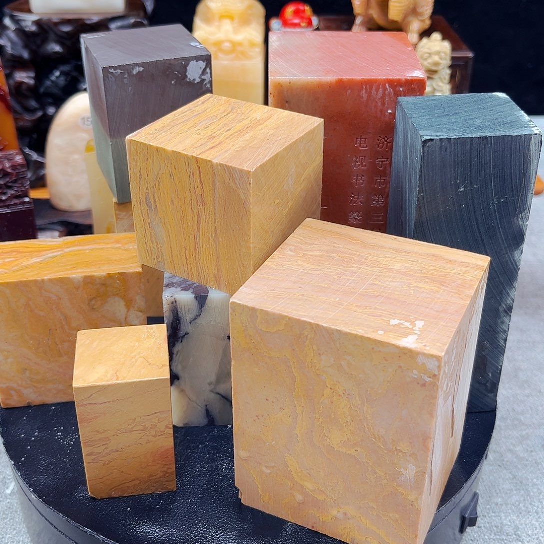 奕***之寿山石捡漏瑕疵品