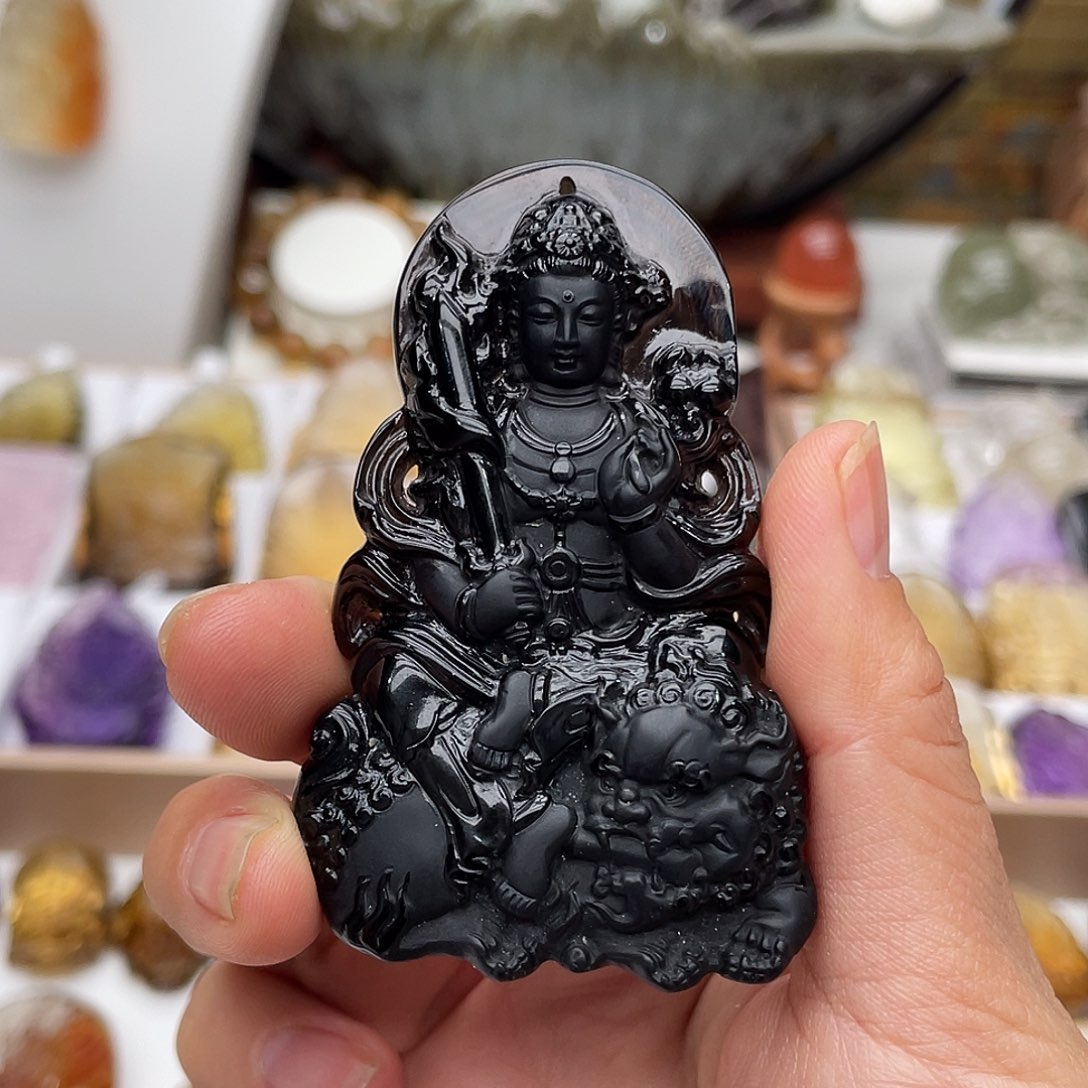 珍****水晶未镶嵌颈饰定制