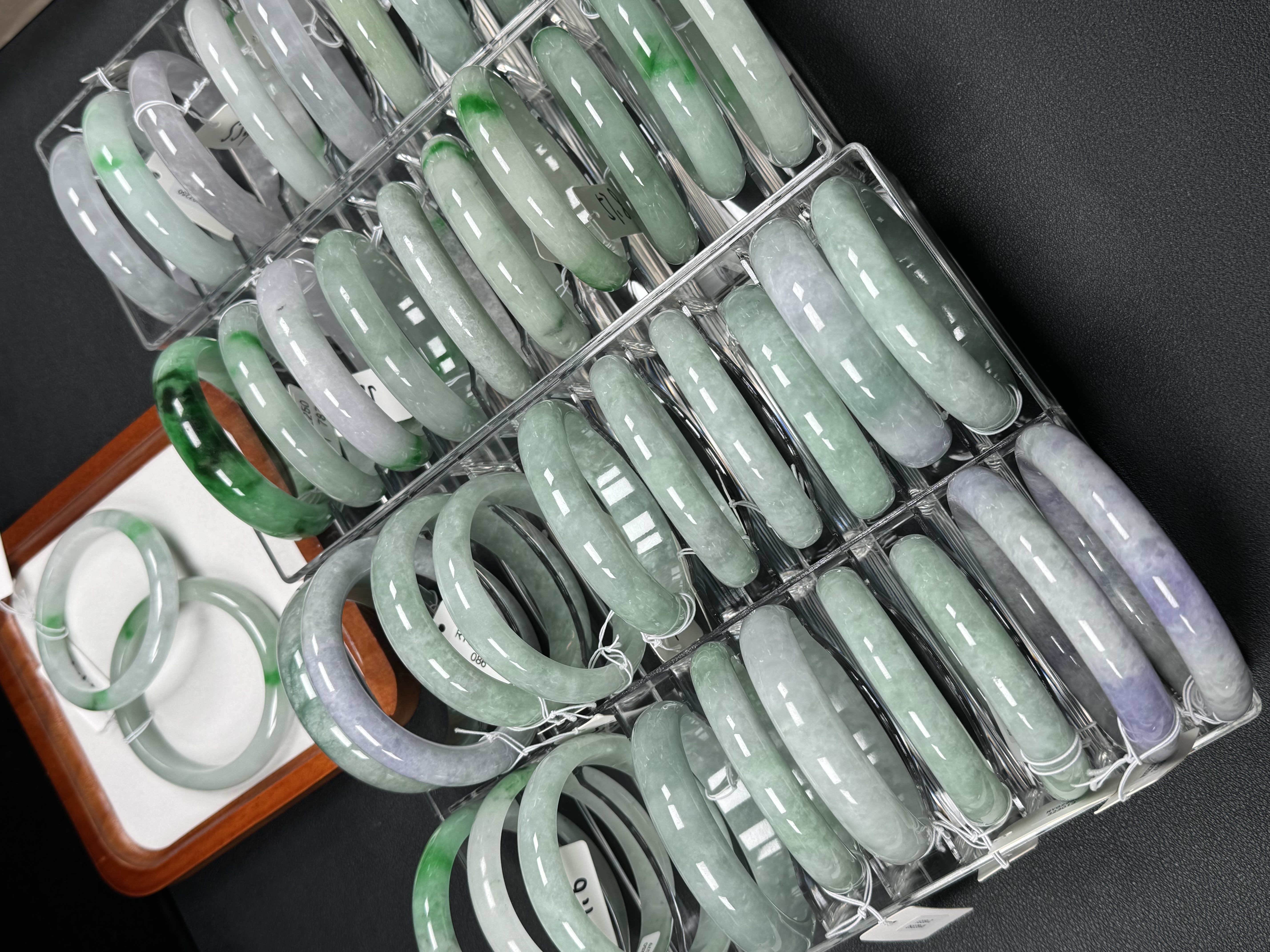 02玉和缘翡翠手镯多样性发其一冰飘花白底青半山水缅料翡翠手镯