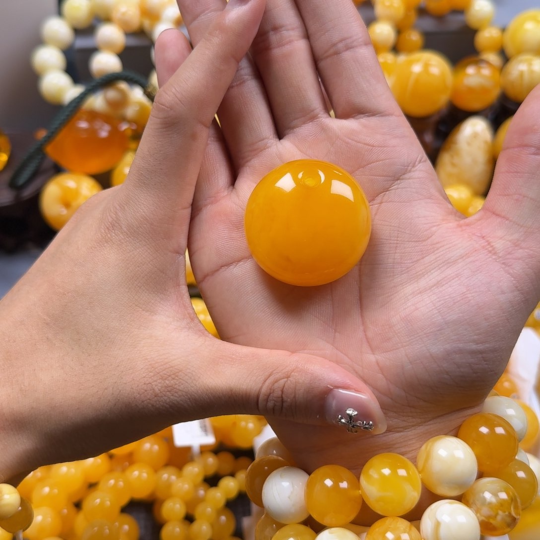 琥珀珠宝奇石未镶嵌公主扣