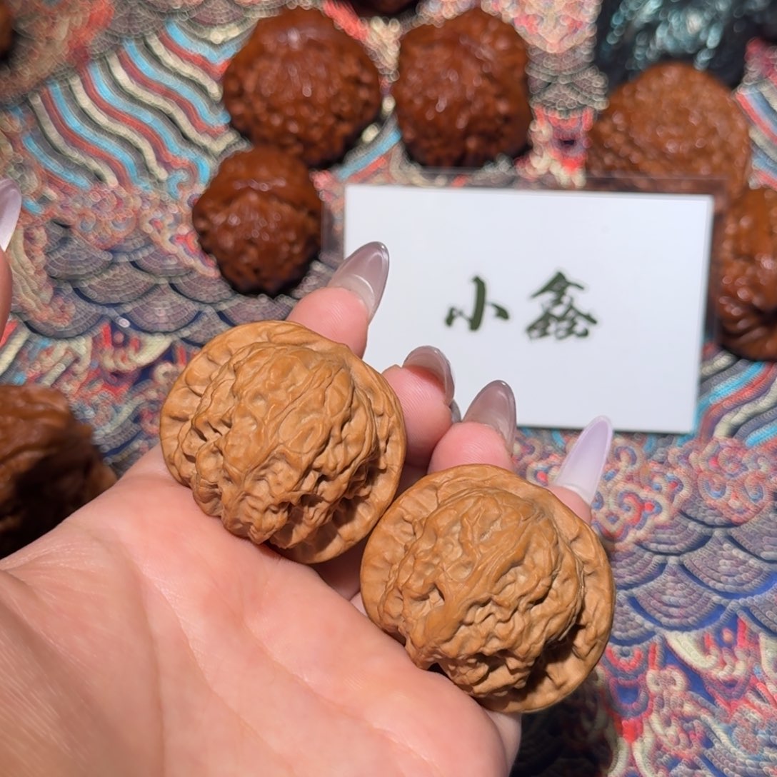 文玩核桃把件2093号39昌闷文玩核桃