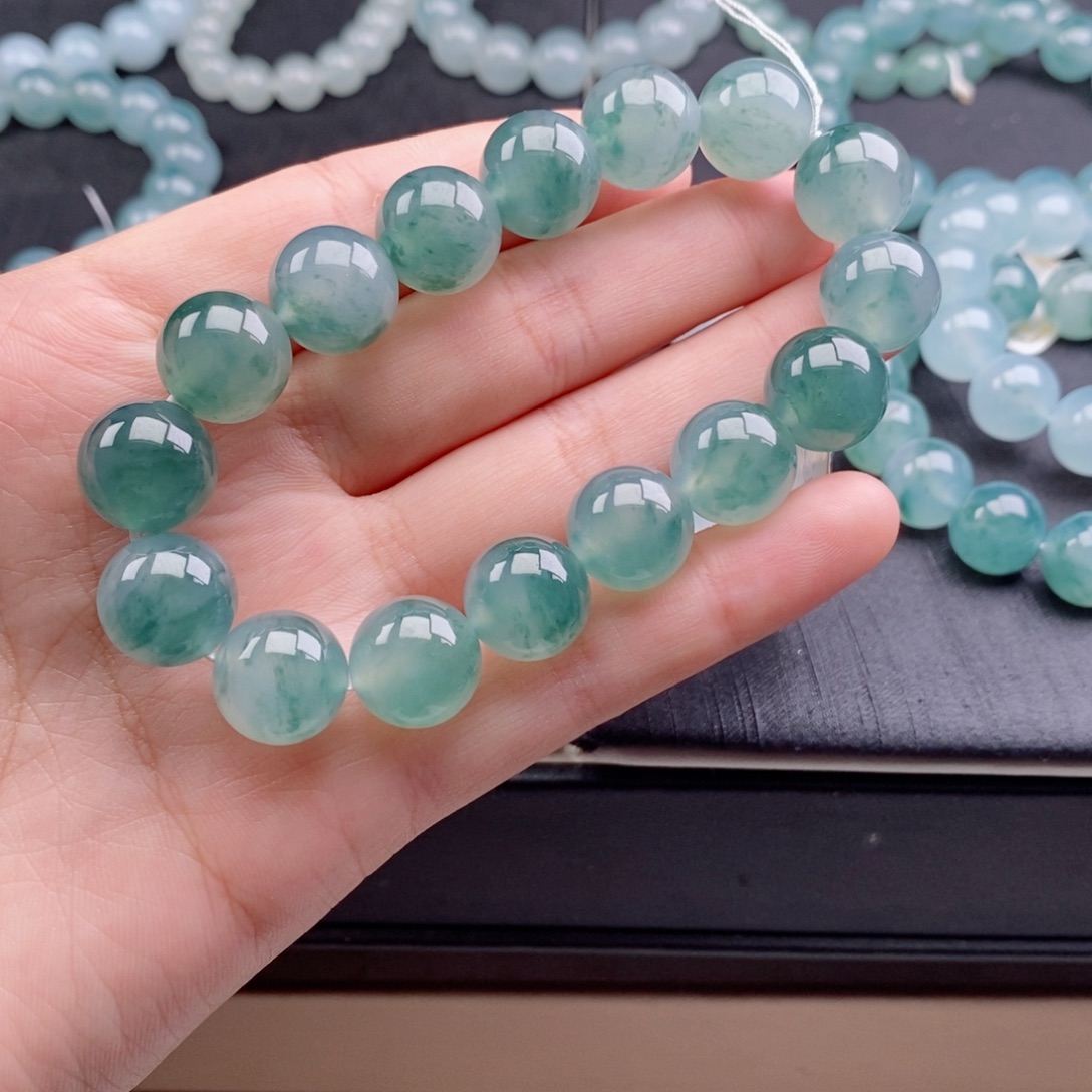 开***友翡翠未镶嵌手链珠宝