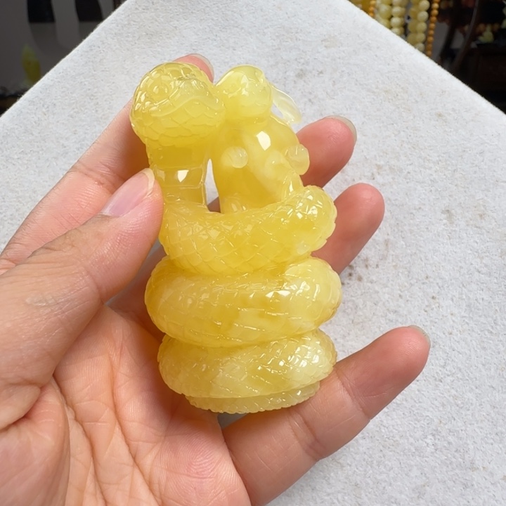 未镶嵌蜜蜡珠宝奇石