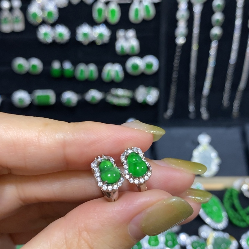 【闪购商品】翡翠银S925镀金镶嵌耳饰