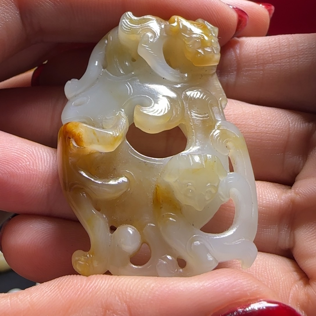 和田玉颈饰未镶嵌