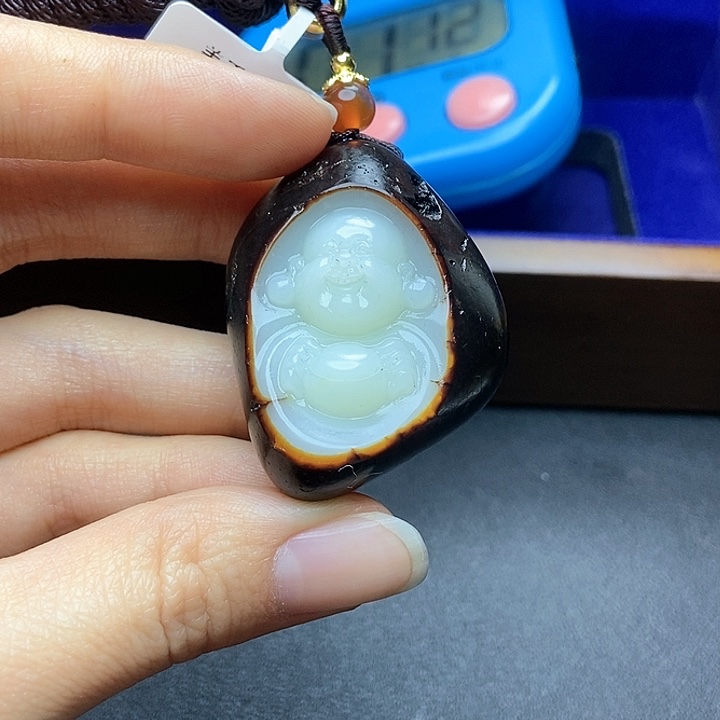 和田玉挂件未镶嵌深*N