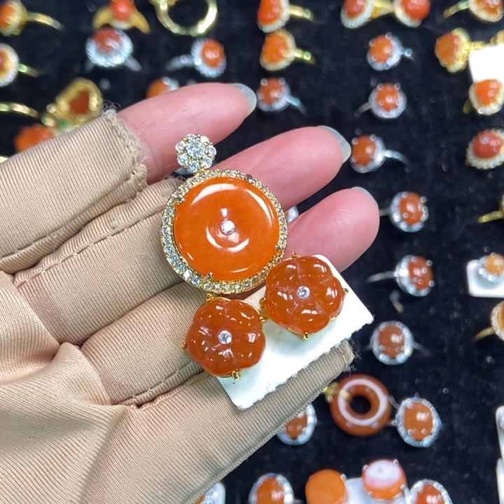 楠***运翡翠未镶嵌手链翡翠