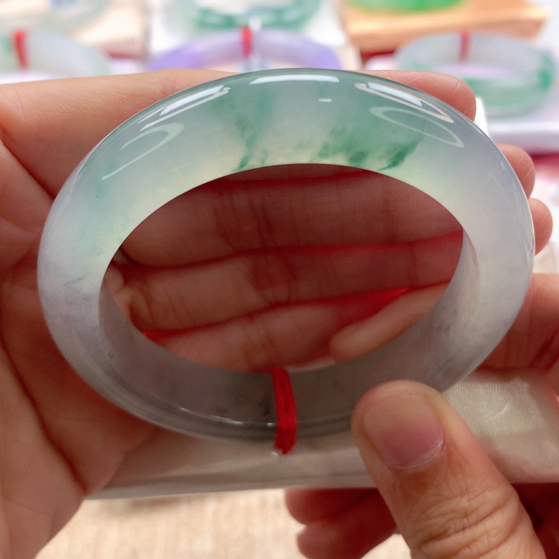 翡翠手镯未镶嵌N***l分单2A