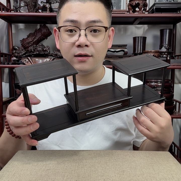 紫砂工艺品工艺品底座。