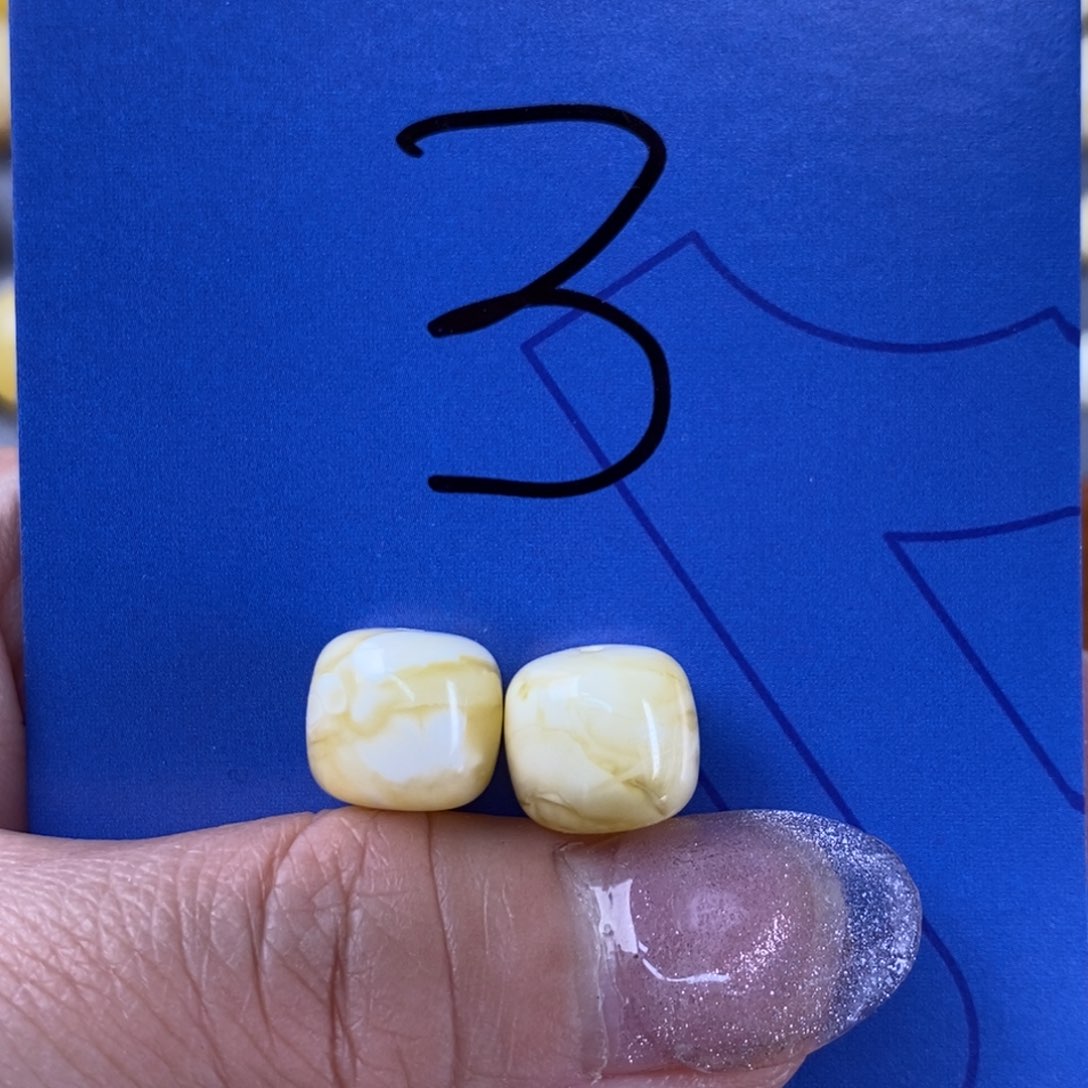 琥珀裸石未镶嵌凯*蜜蜡10.4